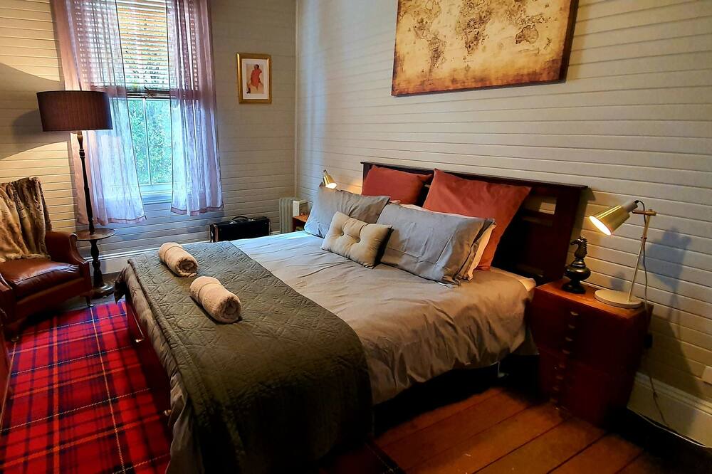Photo of Bedroom in Gloucester