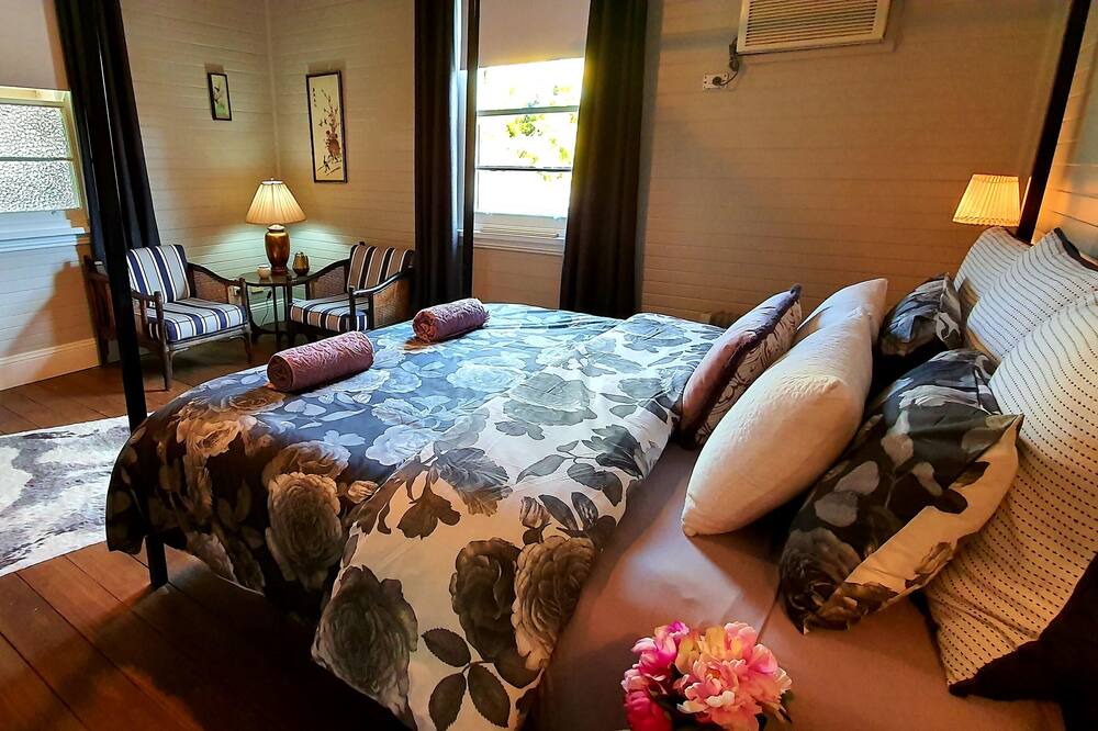Photo of Bedroom in Gloucester
