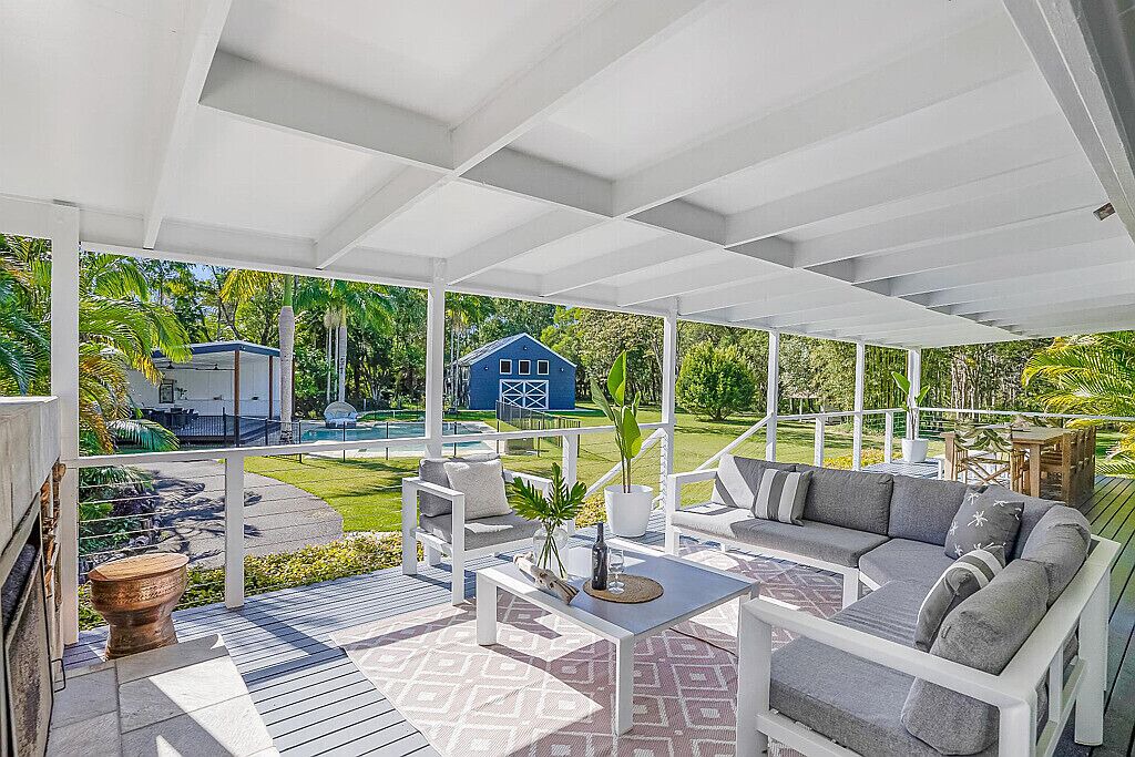 Photo of Patio Balcony in South Golden Beach