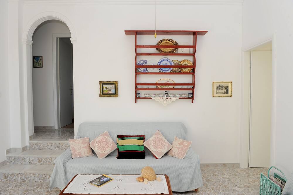 Photo of Livingroom in Megas Gialos