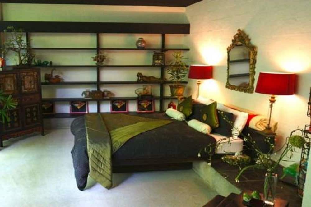 Photo of Bedroom in Beaconsfield Upper