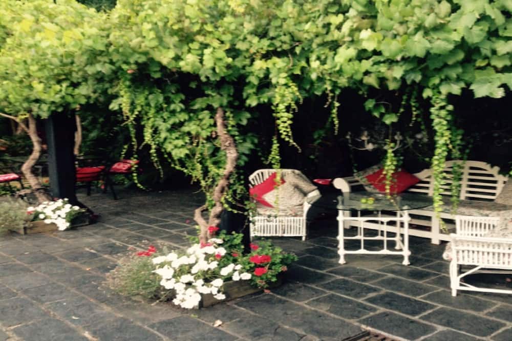 Photo of Outdoor in Beaconsfield Upper