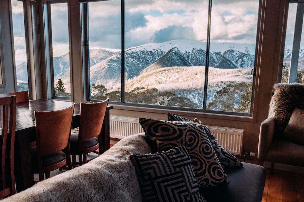Photo of Livingroom in Falls Creek