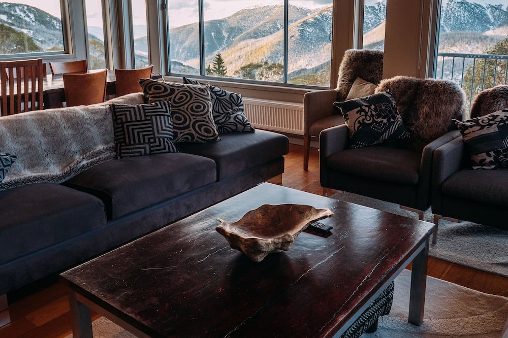 Photo of Livingroom in Falls Creek