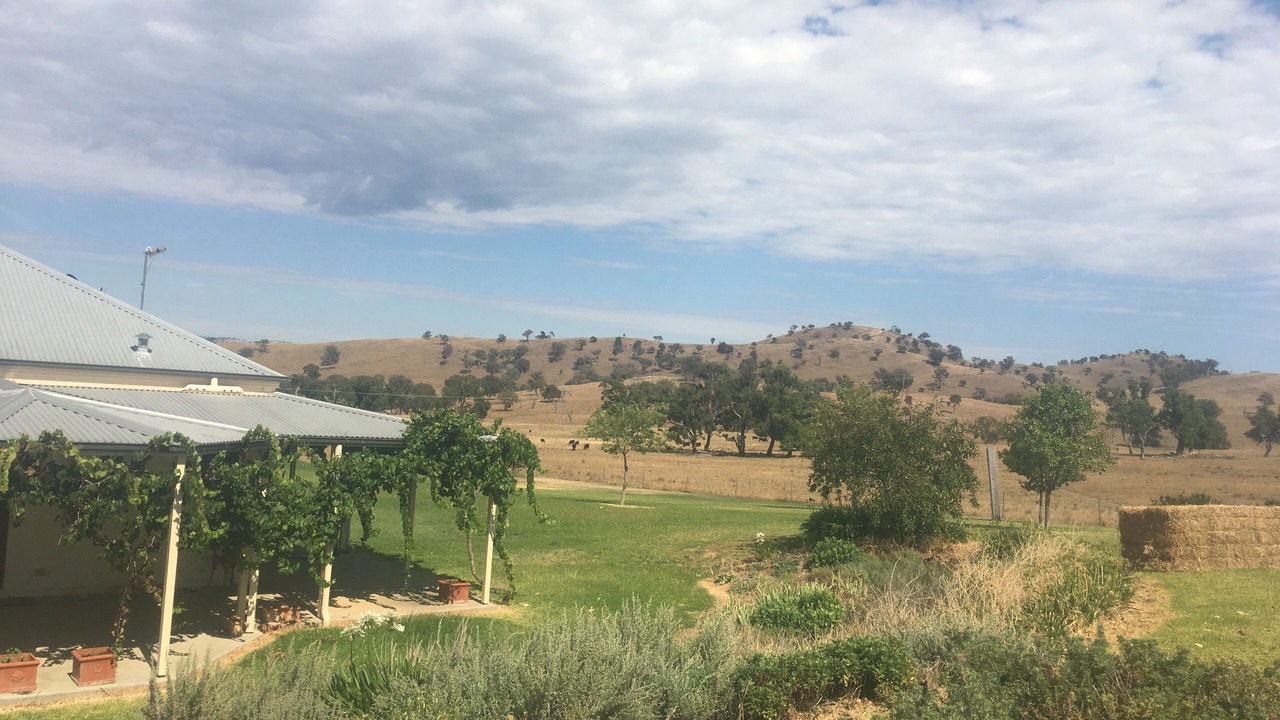 Photo of Outdoor in Galambine