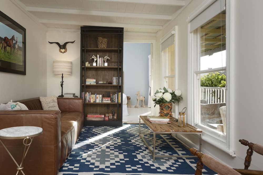 Photo of Livingroom in Millfield