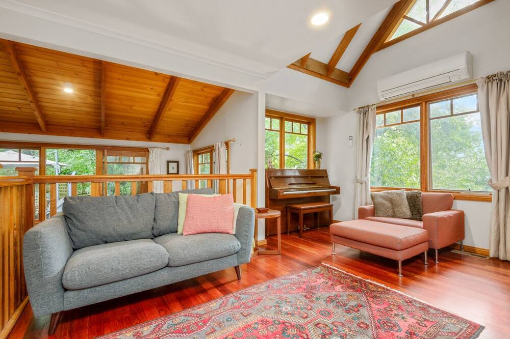 Photo of Livingroom in Wentworth Falls