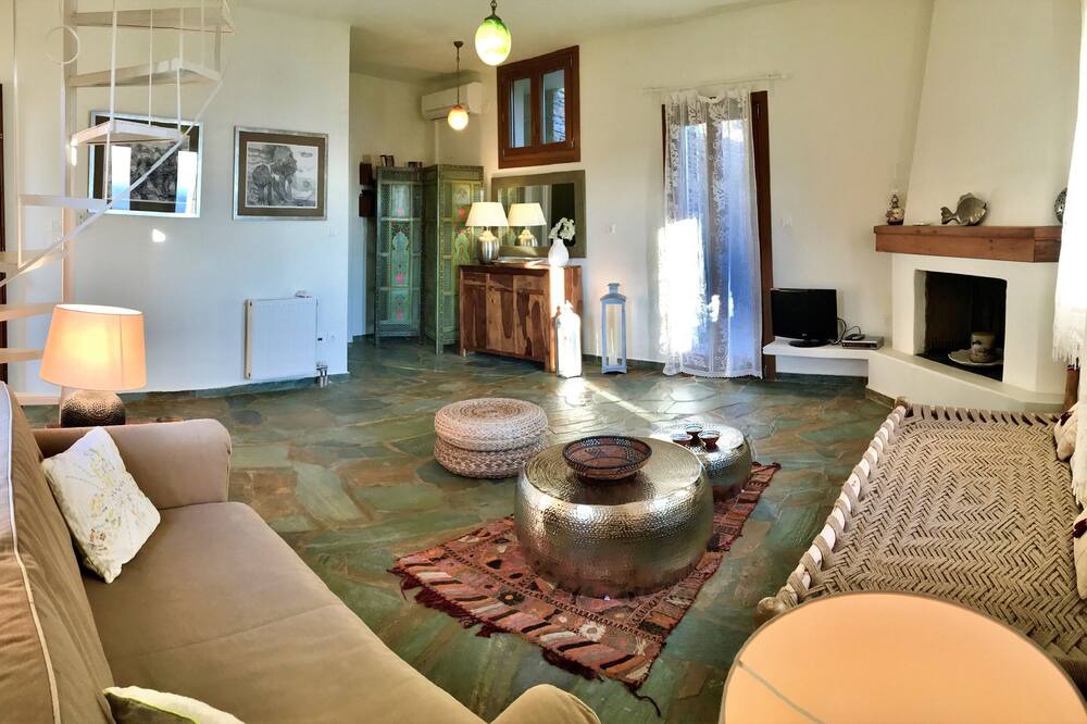 Photo of Bedroom in Gavrio