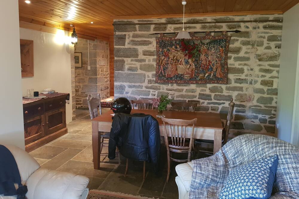 Photo of Others in Upper Wakefield
