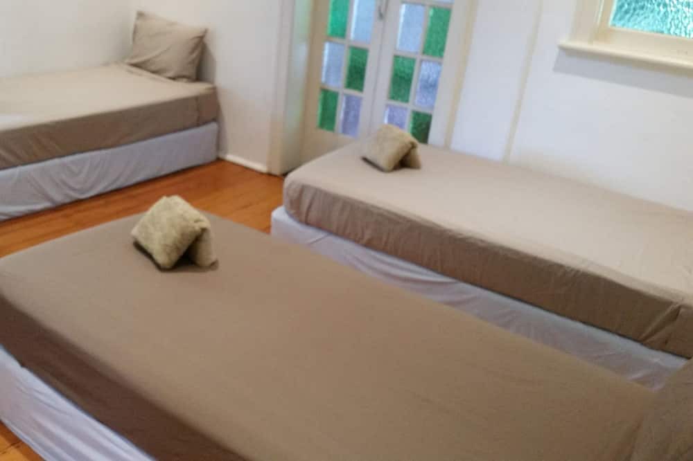 Photo of Bedroom in Cairns Central Business District