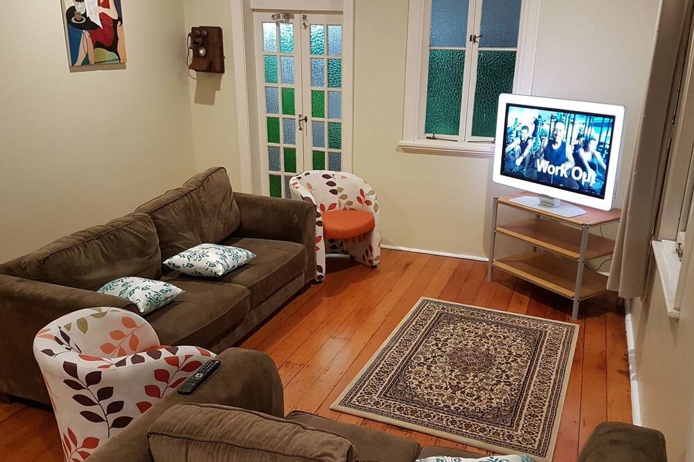 Photo of Livingroom in Cairns Central Business District