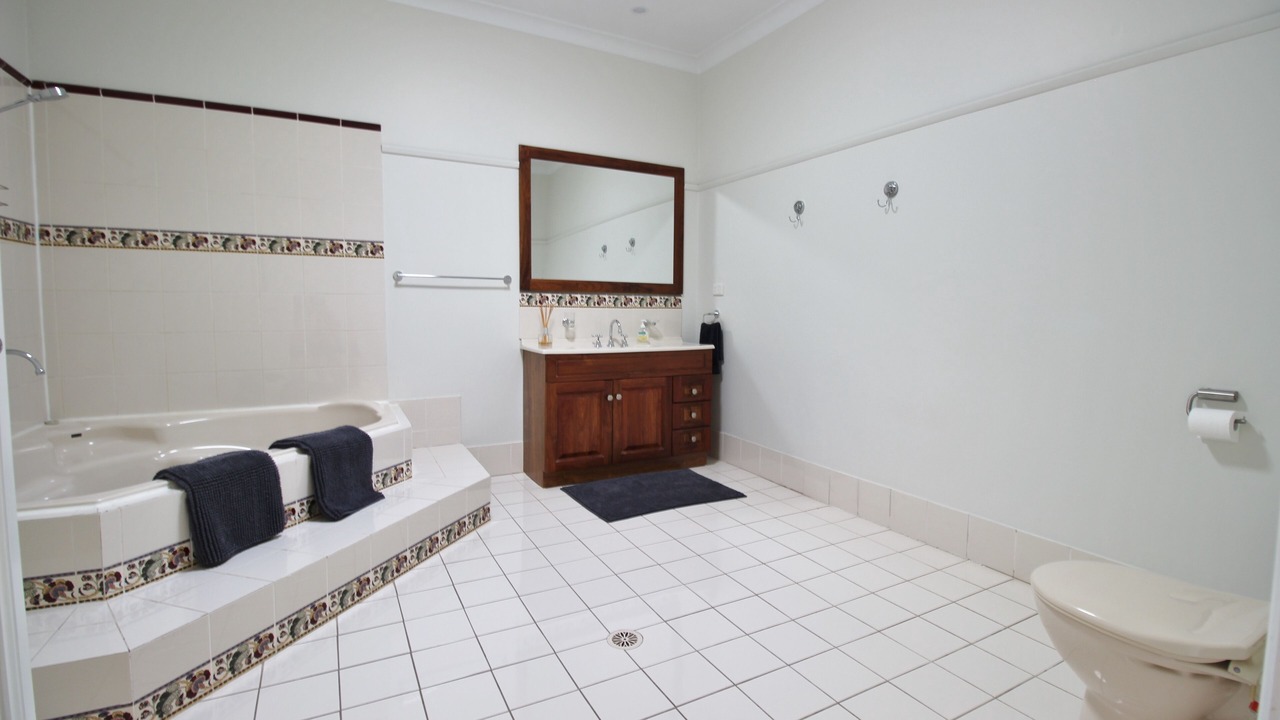 Photo of Bedroom in Eagleton