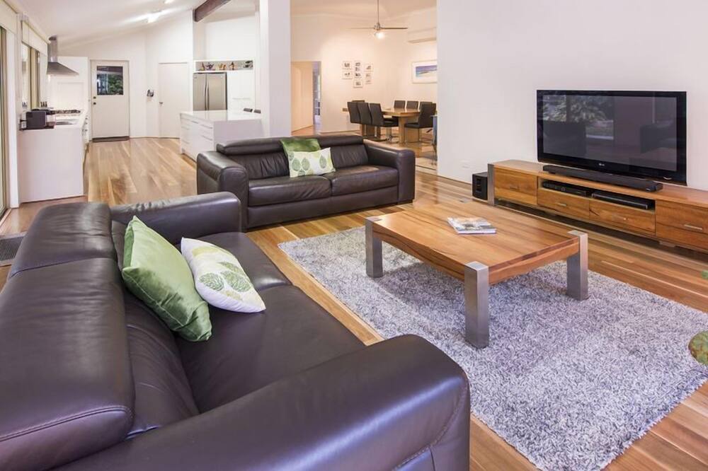 Photo of Livingroom in Dunsborough