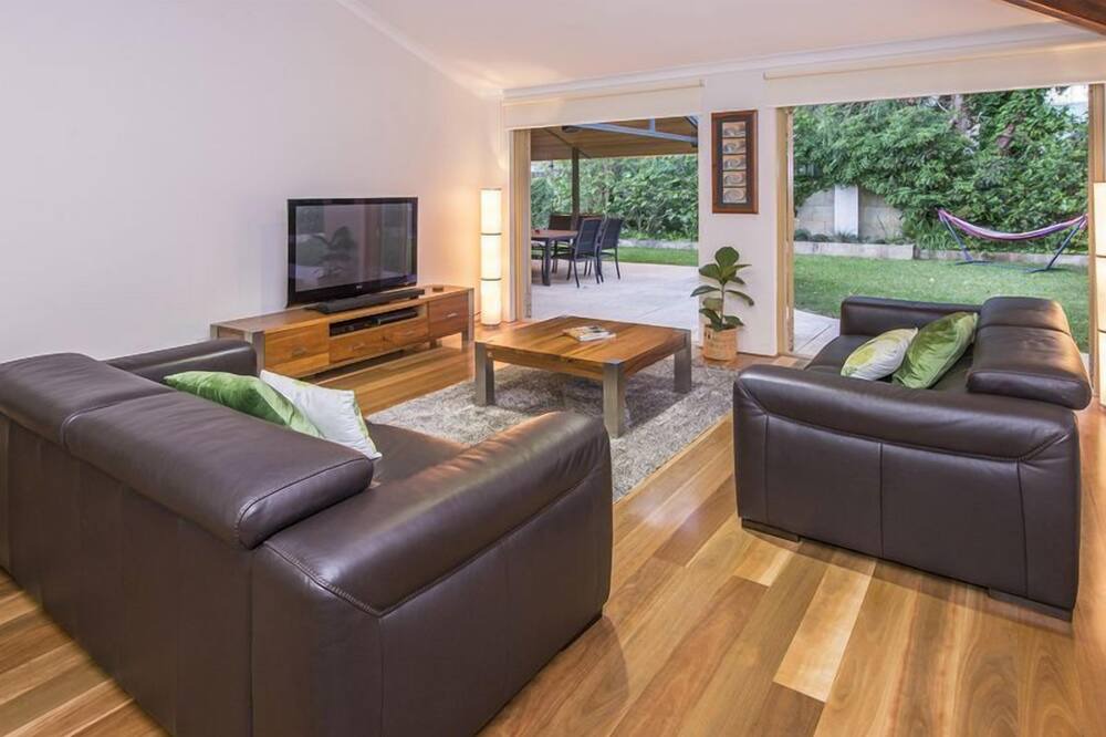 Photo of Livingroom in Dunsborough