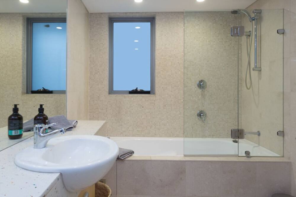 Photo of Bathroom in Bronte