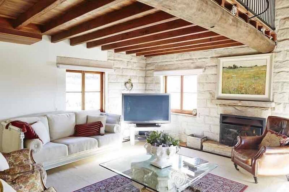 Photo of Livingroom in Fordwich