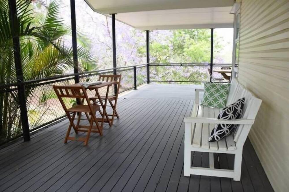 Photo of Patio Balcony in Brookfield