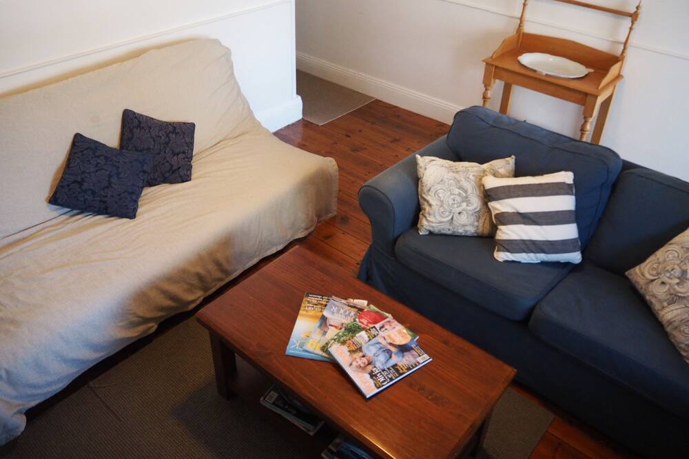 Photo of Livingroom in Adelaide Central Business District