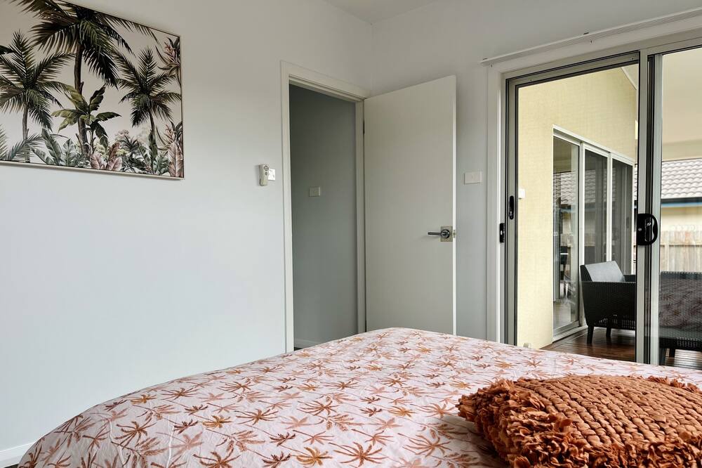 Photo of Bedroom in Lake Conjola