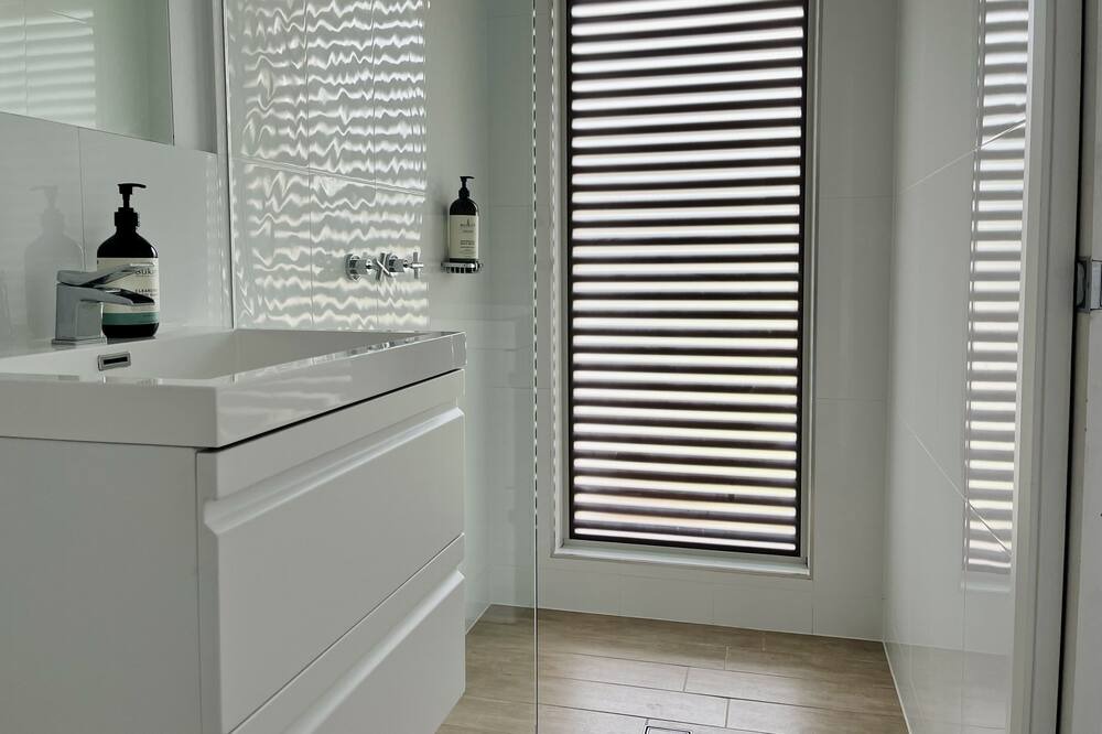 Photo of Bathroom in Lake Conjola
