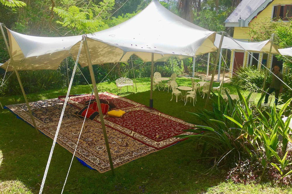 Photo of Outdoor in Hunchy