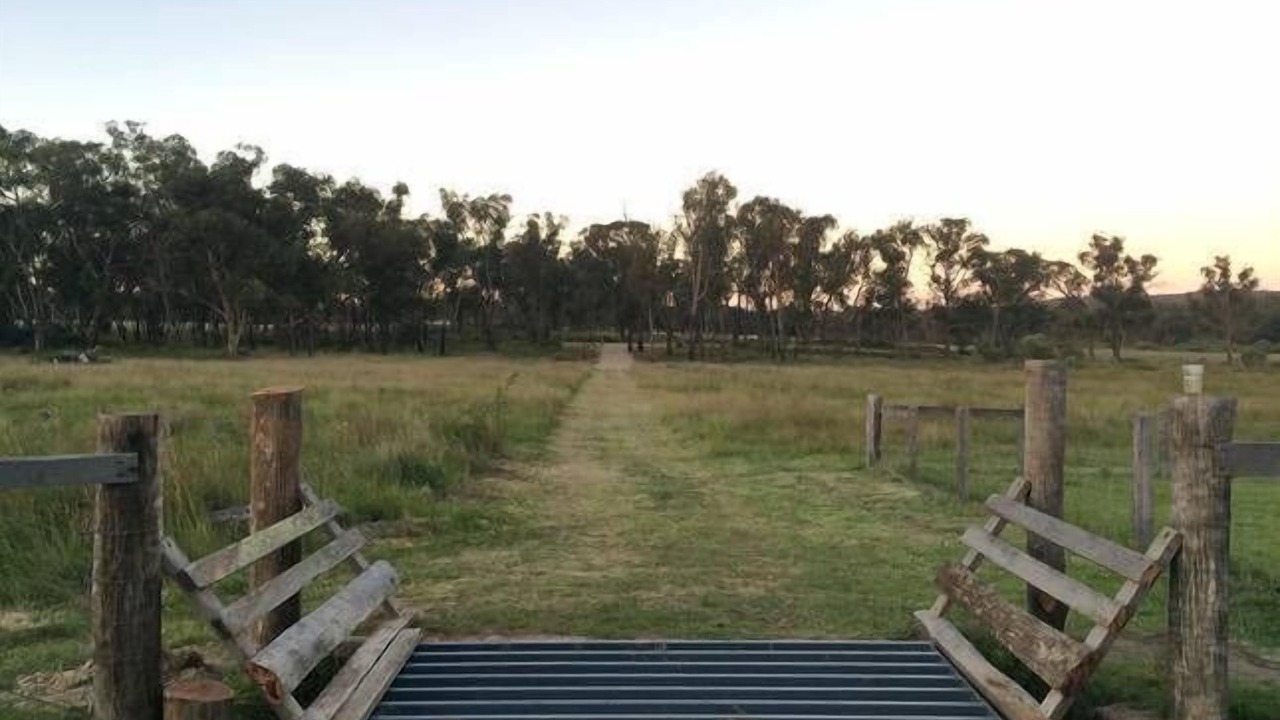 Photo of Outdoor in Broadwater