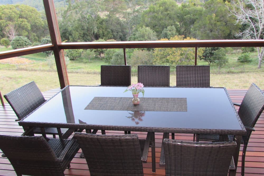 Photo of Patio Balcony in Wilsons Creek