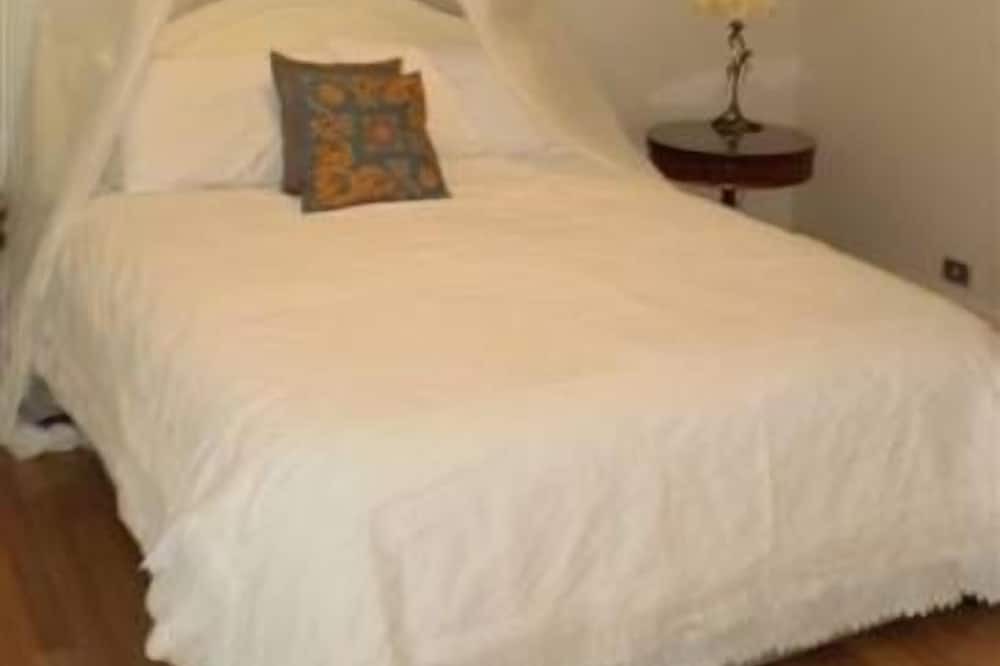 Photo of Bedroom in Sandford