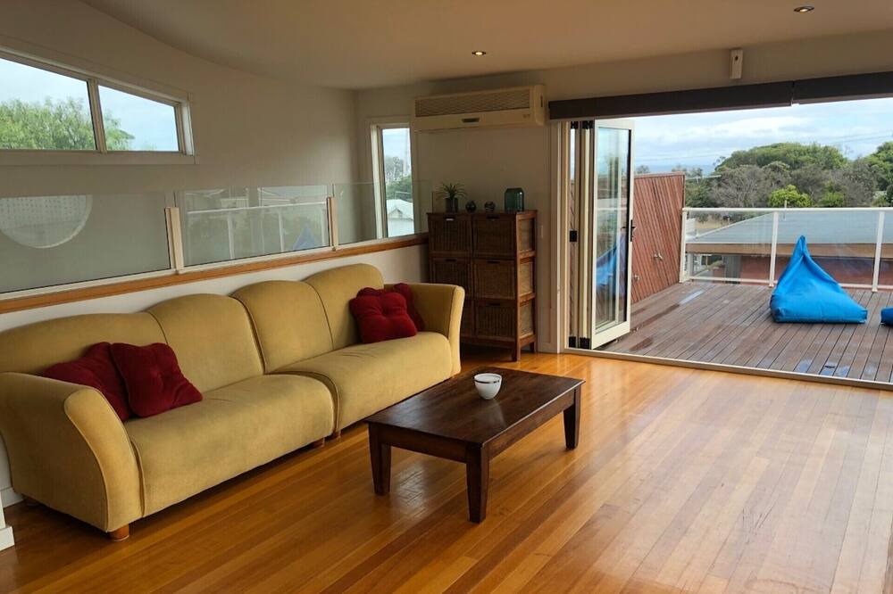Photo of Livingroom in McCrae