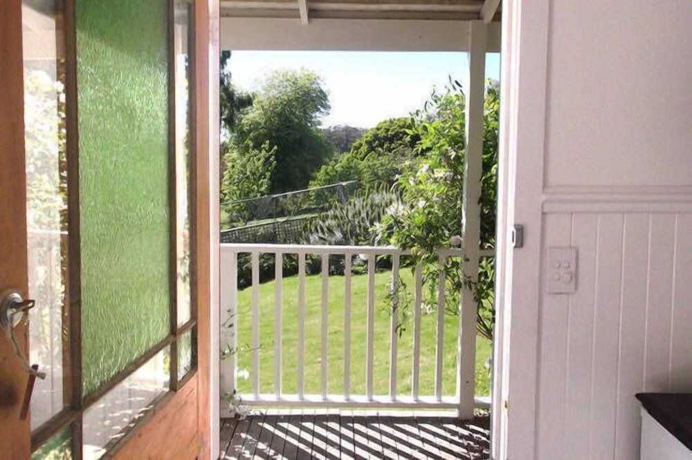 Photo of Patio Balcony in Red Hill