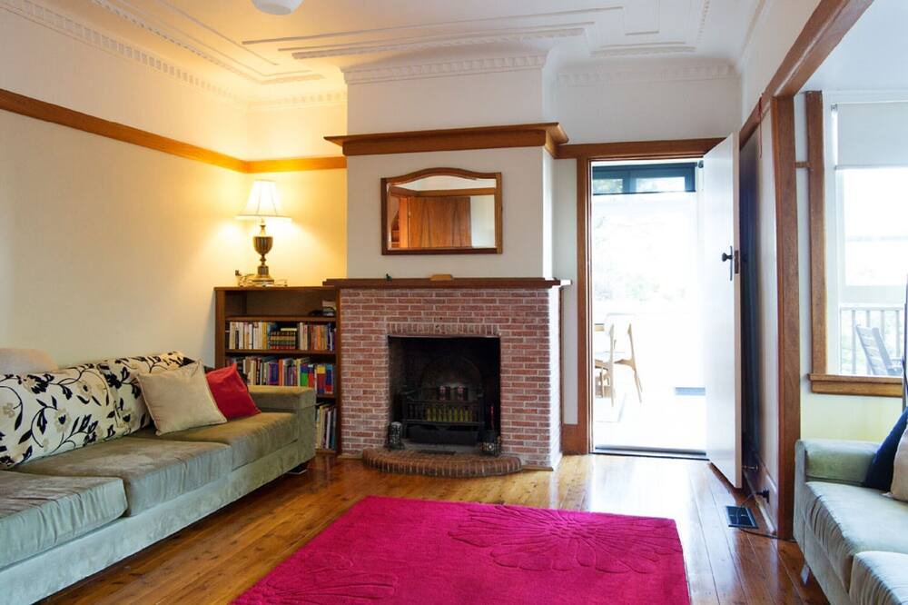 Photo of Livingroom in Hazelbrook