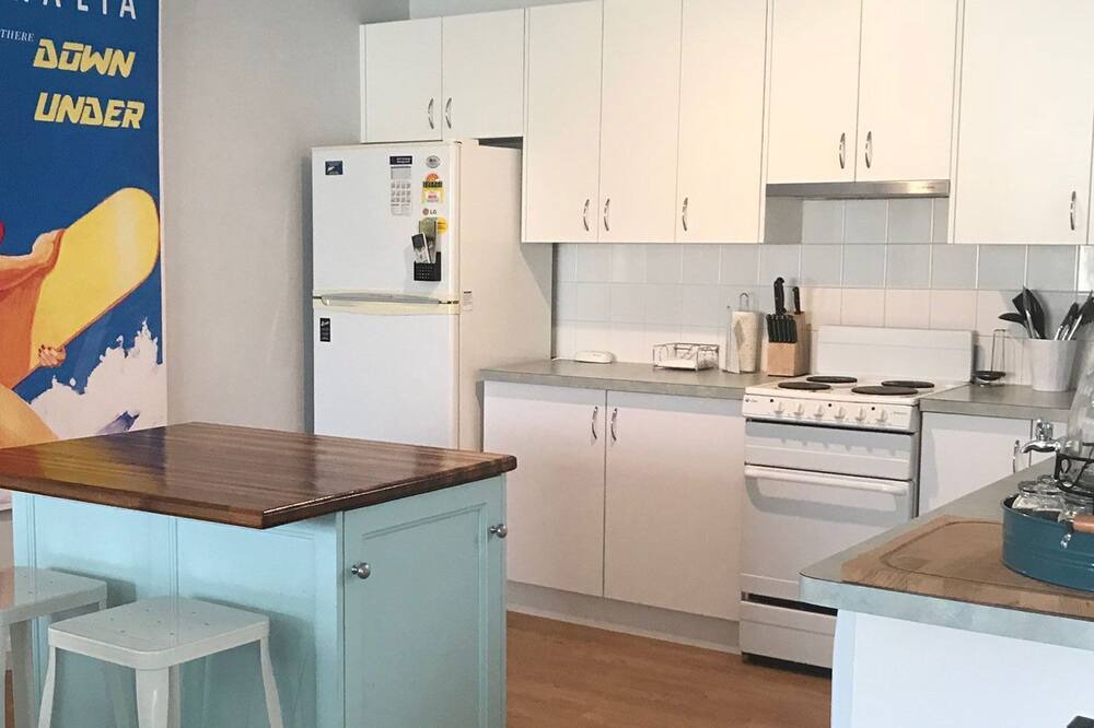 Photo of Kitchen in Golden Beach