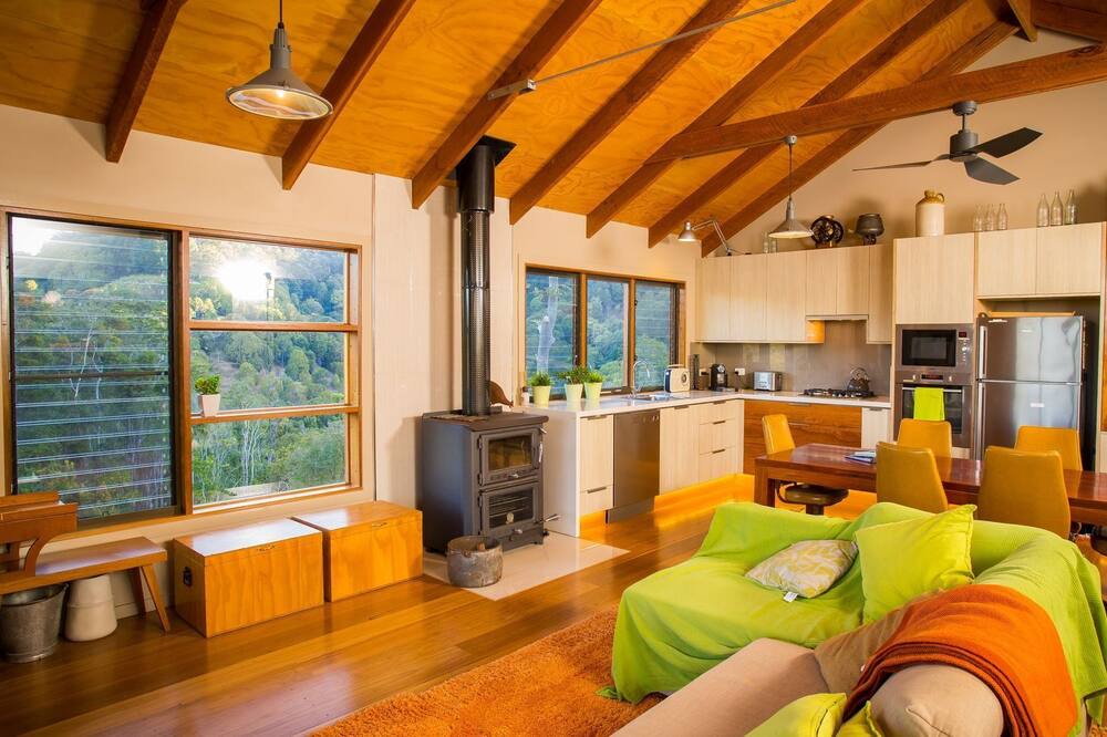 Photo of Livingroom in Upper Burringbar