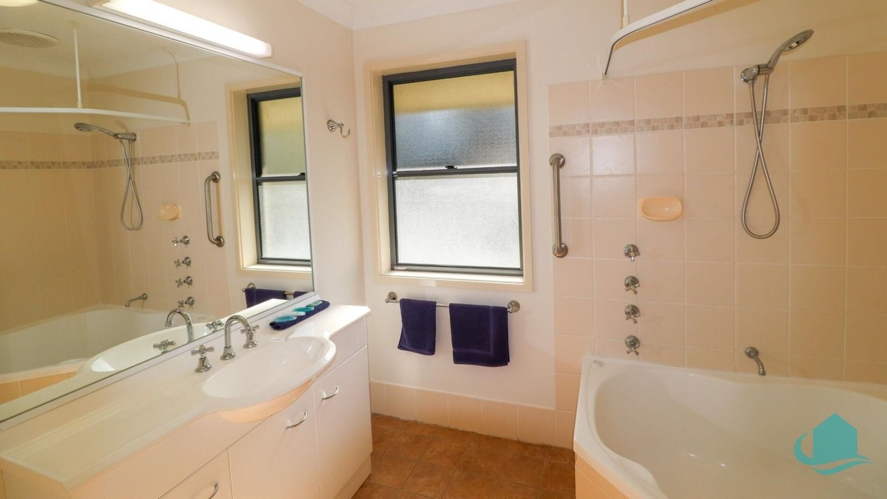 Photo of Bathroom in Cams Wharf