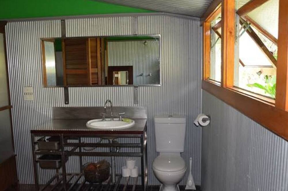 Photo of Bathroom in Angourie
