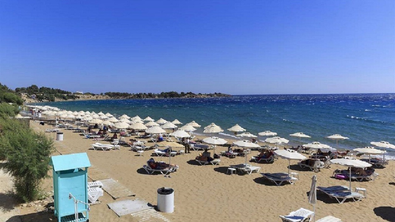 Photo of Others in Pefkos