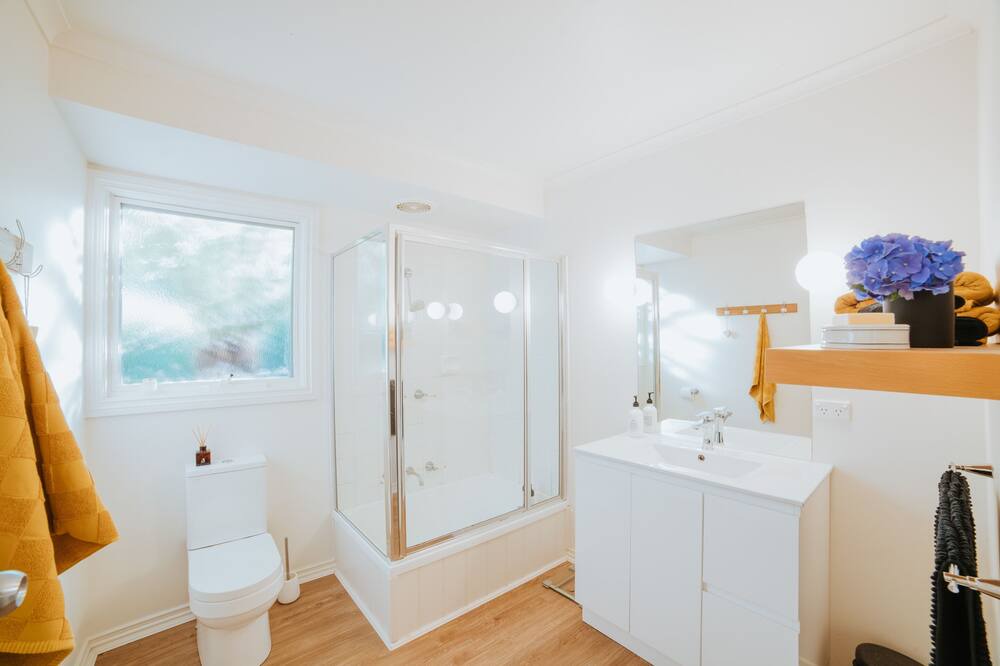 Photo of Bathroom in Jamieson