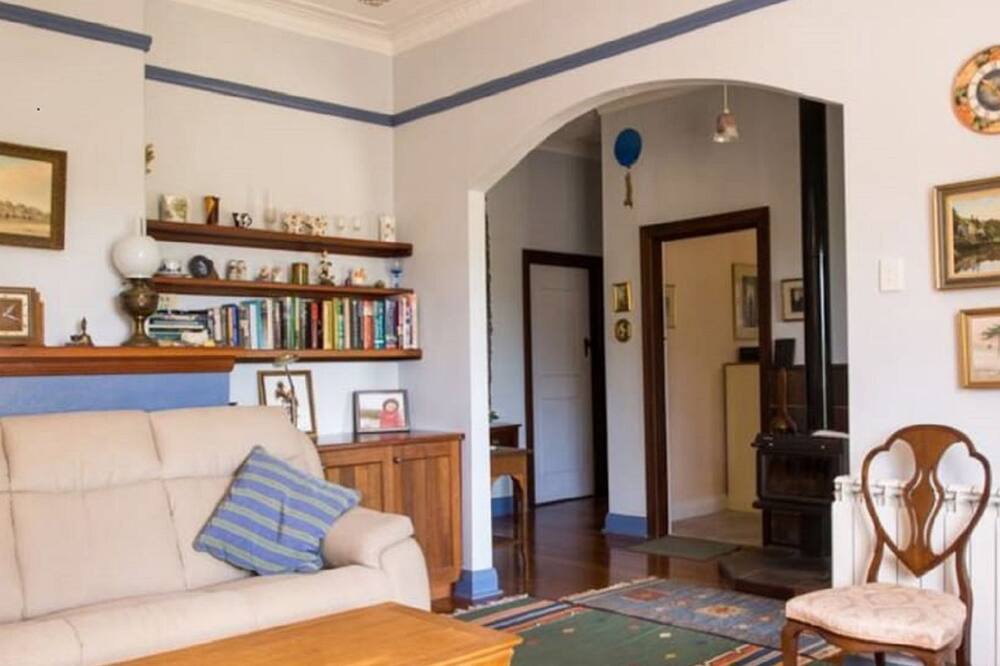 Photo of Livingroom in Bridgetown