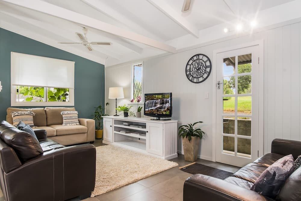 Photo of Livingroom in Brooklet
