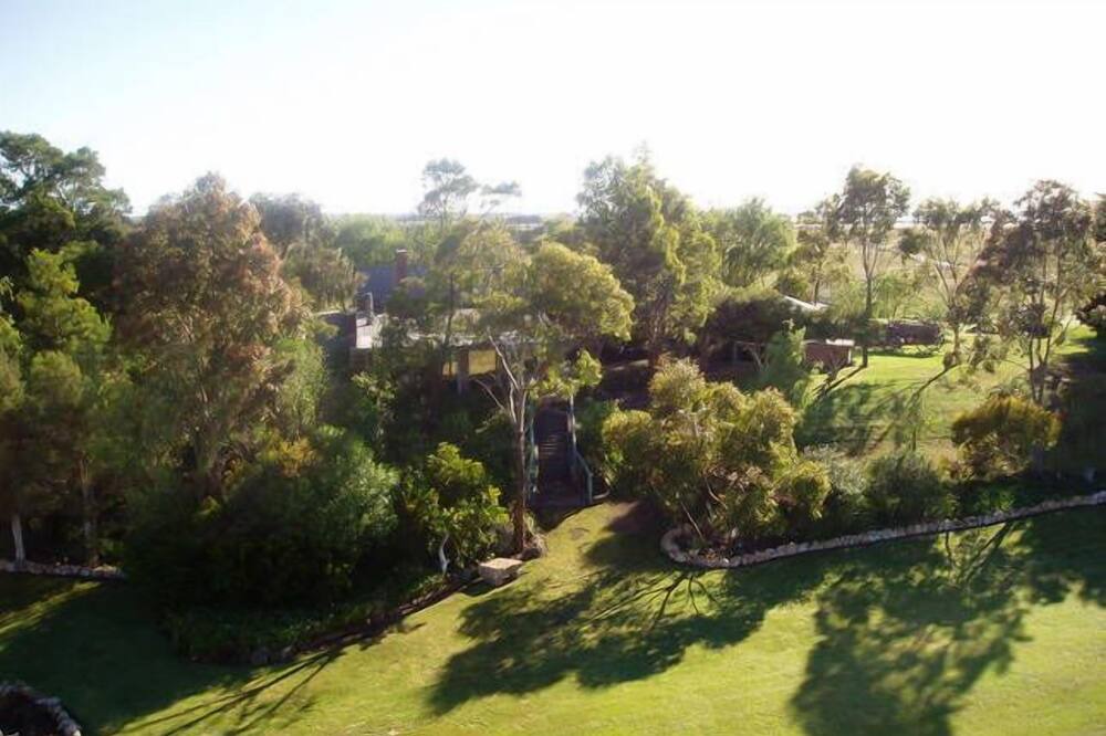 Photo of Outdoor in Broadlands