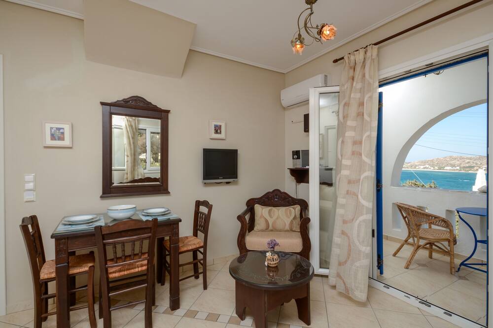 Photo of Livingroom in Maragas