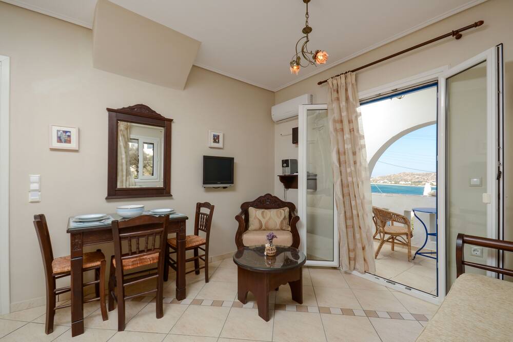 Photo of Livingroom in Maragas