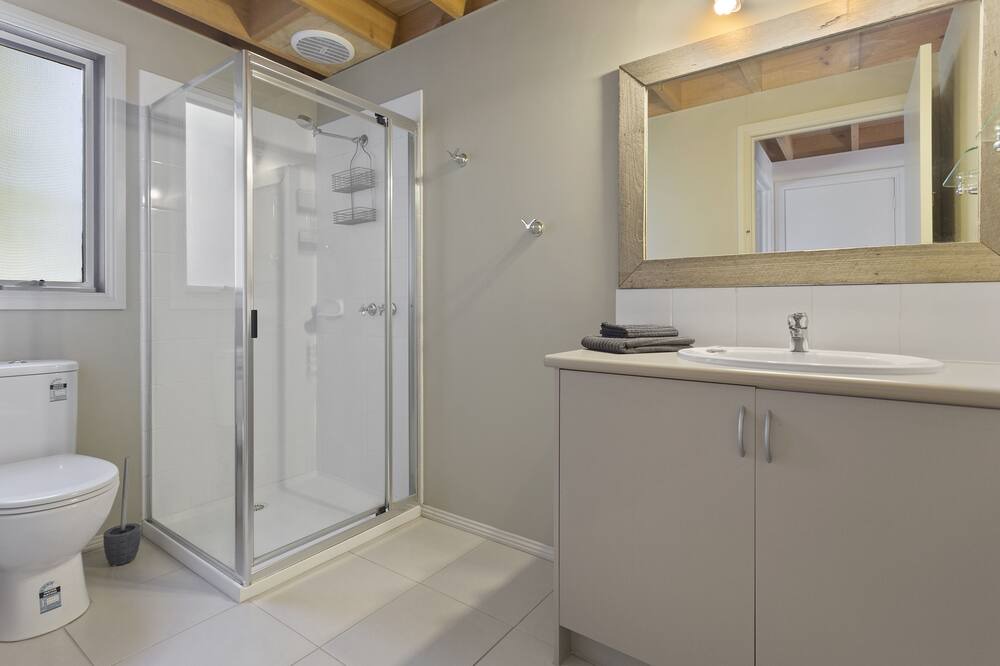 Photo of Bathroom in Dromana