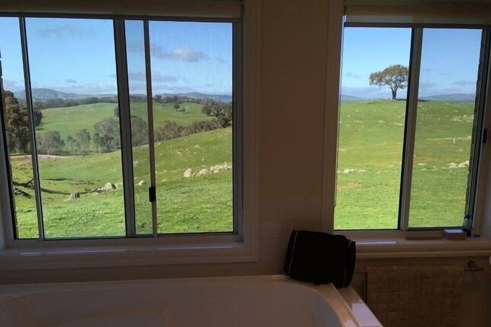 Photo of Bathroom in Heathcote South