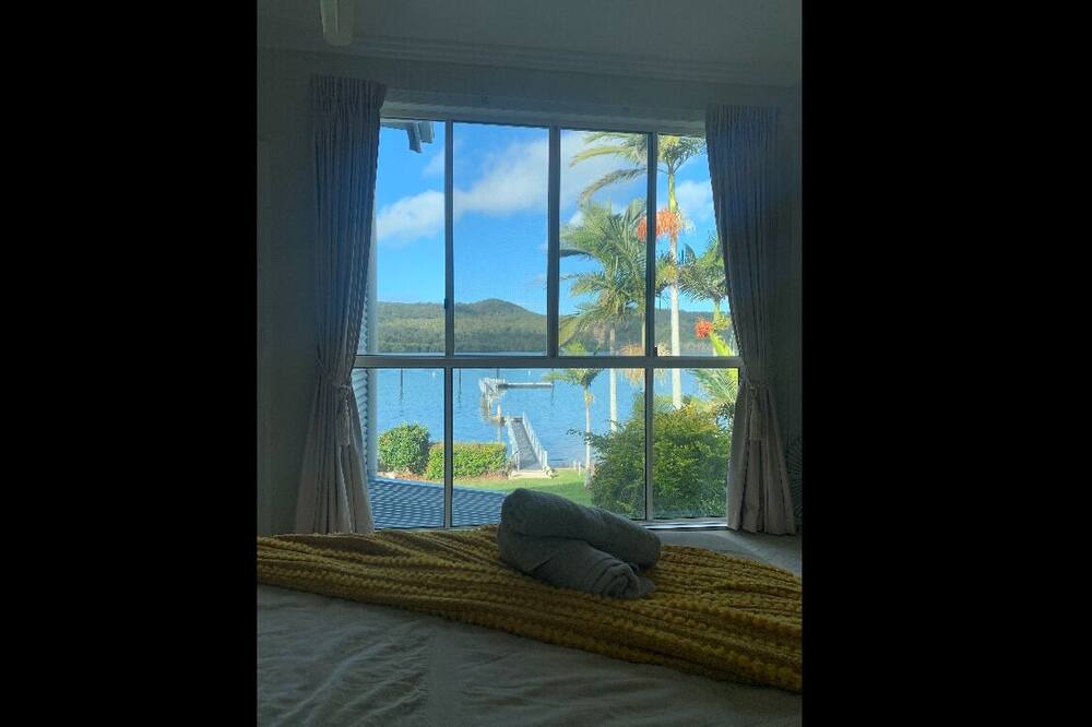 Photo of Bedroom in Brisbane Waterfront