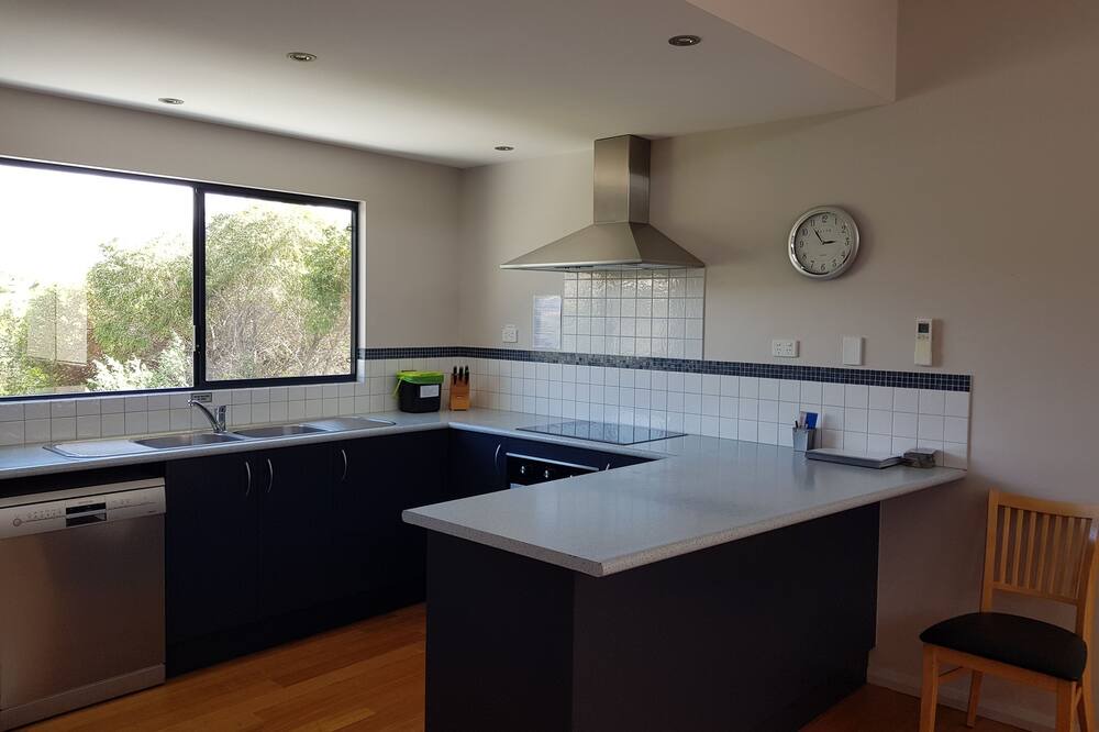 Photo of Kitchen in Gracetown