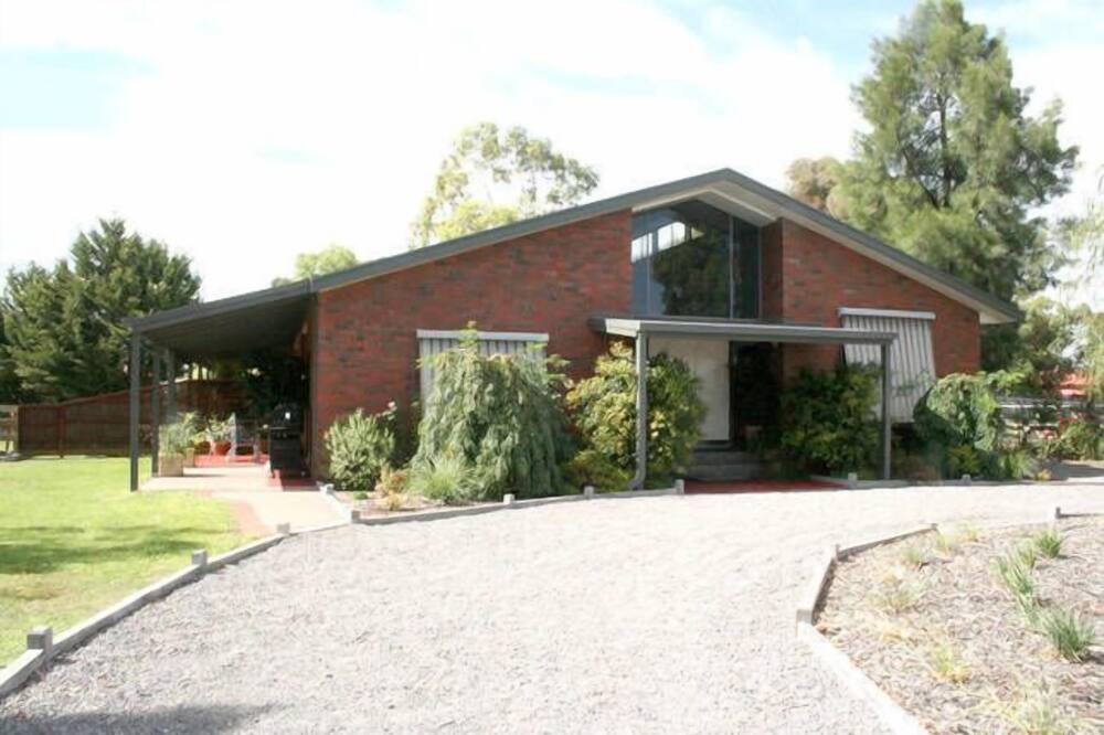 Photo of Outdoor in Swan Hill