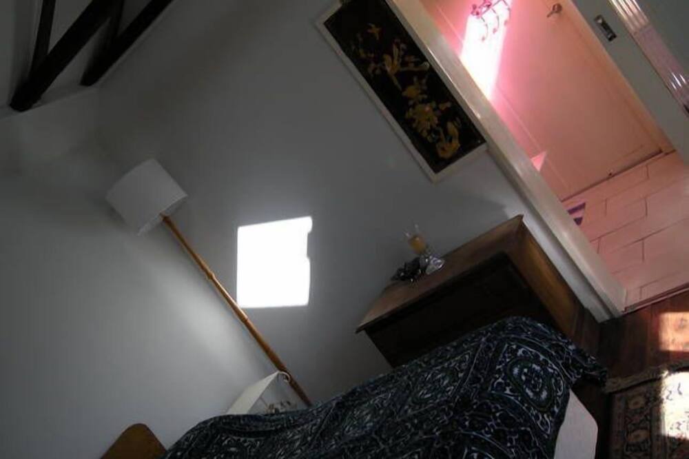 Photo of Bedroom in Port Kembla