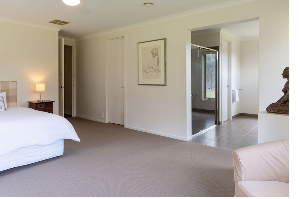 Photo of Bedroom in Moama