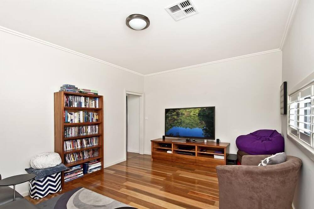 Photo of Livingroom in Malua Bay